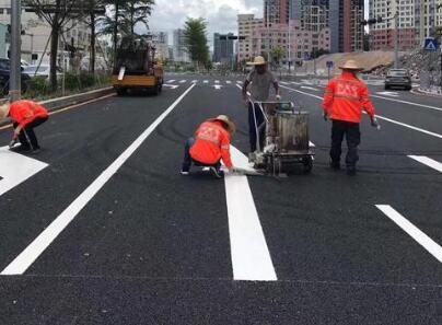 熱熔標線施工溫度要求？道路標線施工廠家為你介紹